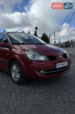 Минивэн Renault Scenic 2009 в 