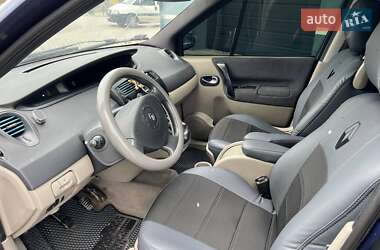 Минивэн Renault Scenic 2003 в 