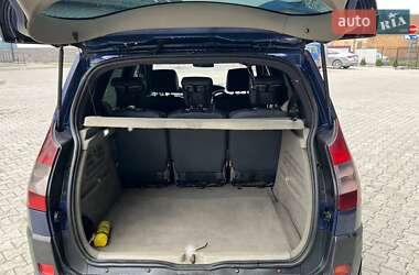 Минивэн Renault Scenic 2003 в 