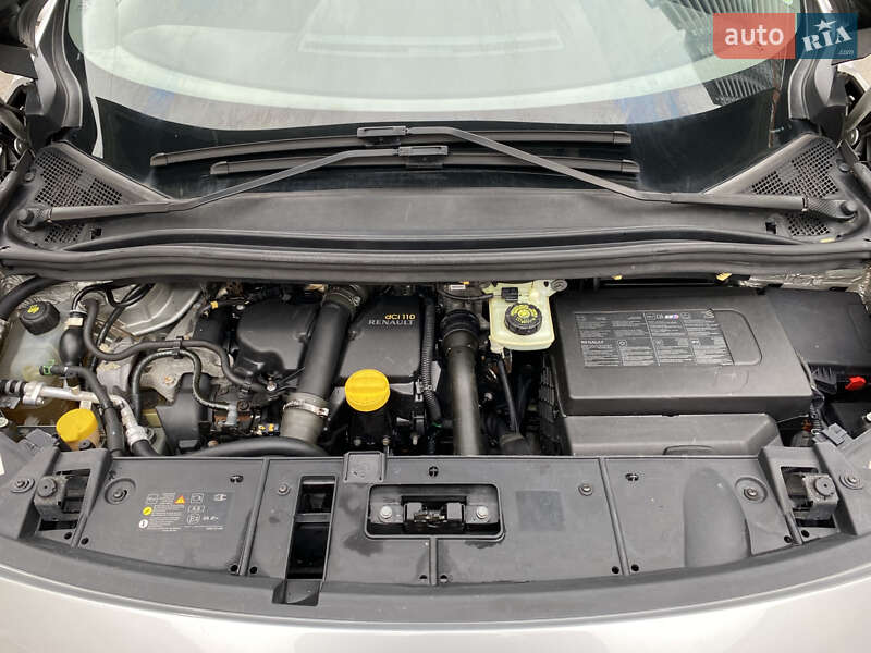 Мінівен Renault Scenic 2013 в Києві