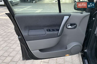 Минивэн Renault Scenic 2007 в 