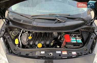 Минивэн Renault Scenic 2007 в 