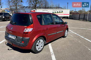 Минивэн Renault Scenic 2003 в 