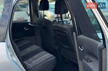Минивэн Renault Scenic 2007 в 