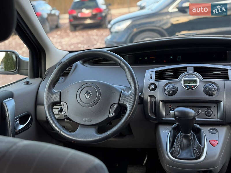 Минивэн Renault Scenic 2006 в Дрогобыче фото 26 Минивэн Renault Scenic 2006 в Дрогобыче