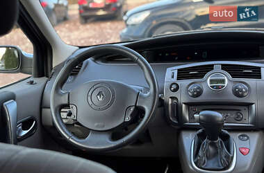 Минивэн Renault Scenic 2007 в 