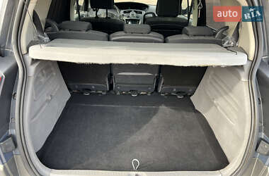Минивэн Renault Scenic 2006 в 