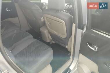Минивэн Renault Scenic 2004 в 