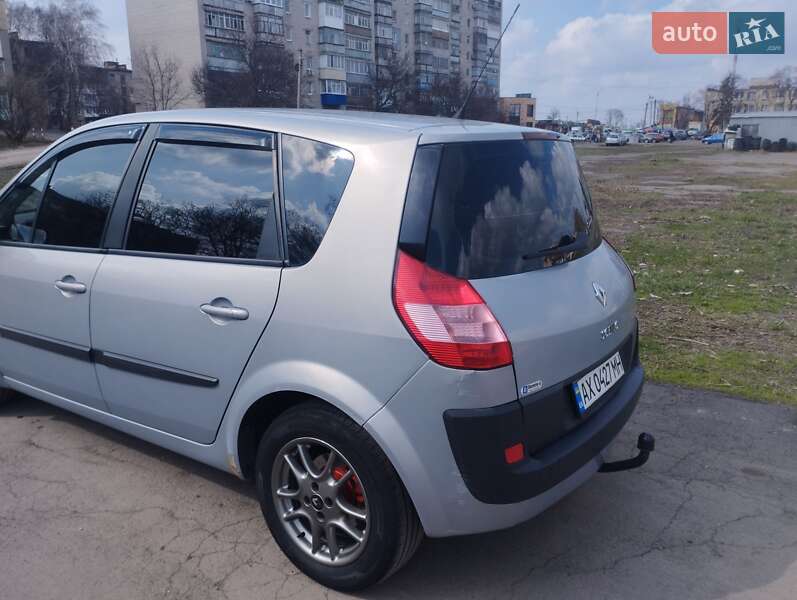 Минивэн Renault Scenic 2004 в Харькове