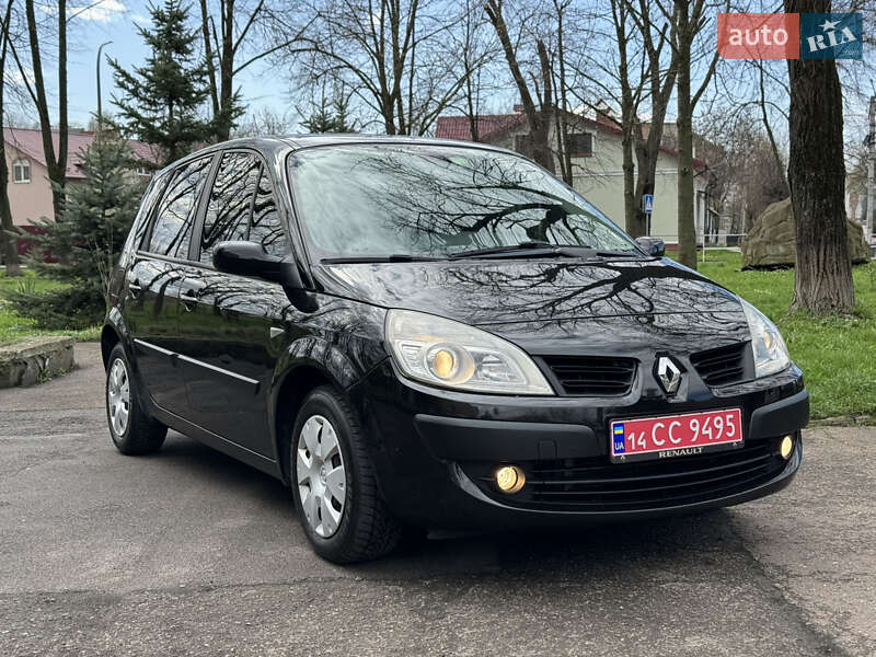 Минивэн Renault Scenic 2007 в 