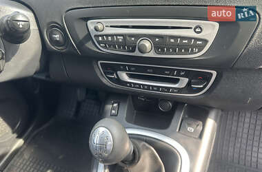 Мінівен Renault Scenic 2011 в 
