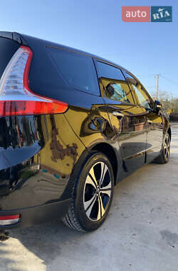 Мінівен Renault Scenic 2011 в 