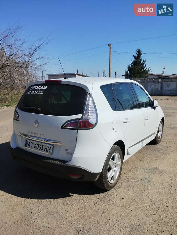 Минивэн Renault Scenic 2015 в Белгороде-Днестровском
