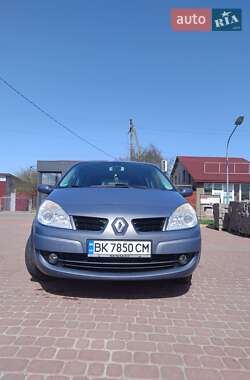 Минивэн Renault Scenic 2007 в 