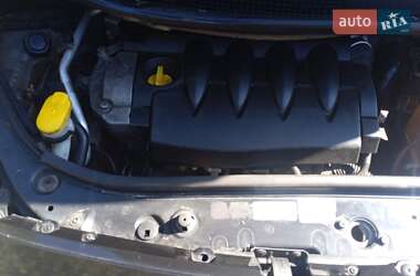 Минивэн Renault Scenic 2006 в 