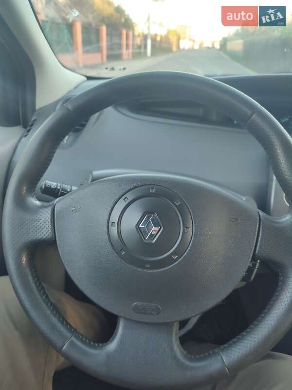 Мінівен Renault Scenic 2006 в Києві