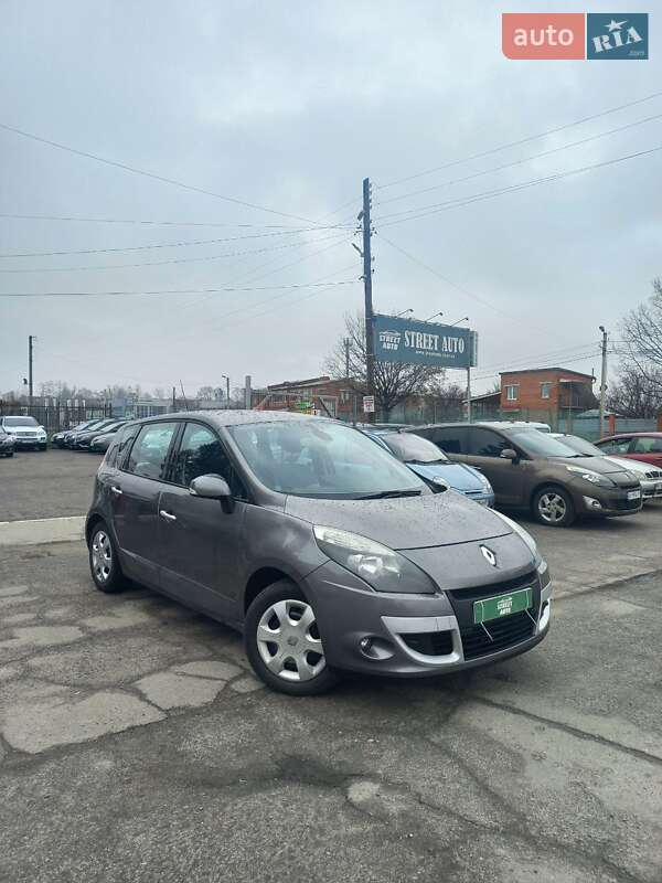 Минивэн Renault Scenic 2011 в Полтаве