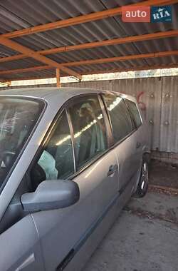 Минивэн Renault Scenic 2006 в 