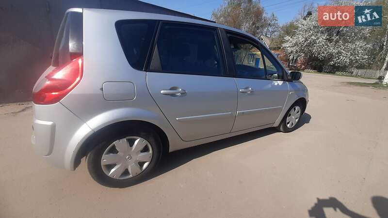 Минивэн Renault Scenic 2007 в Броварах