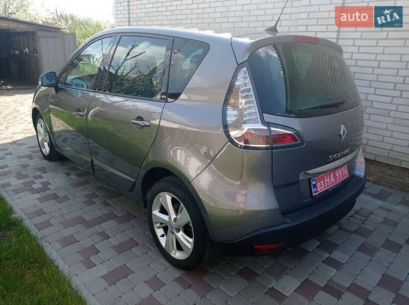 Минивэн Renault Scenic 2012 в Нежине