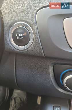 Минивэн Renault Scenic 2015 в 