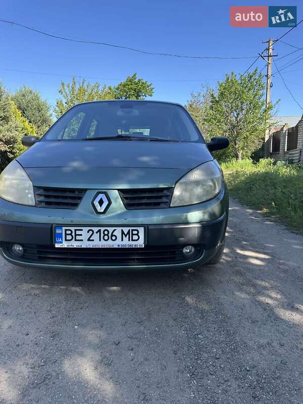 Минивэн Renault Scenic 2005 в Николаеве