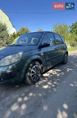 Минивэн Renault Scenic 2005 в 