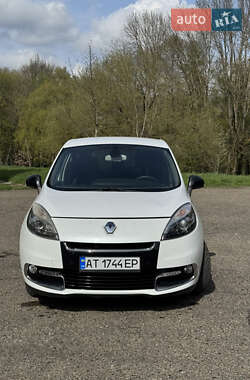 Мінівен Renault Scenic 2012 в 