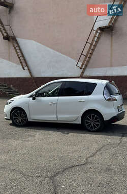 Мінівен Renault Scenic 2012 в 