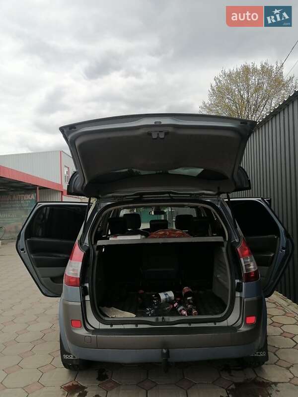 Мінівен Renault Scenic 2006 в Кролевці