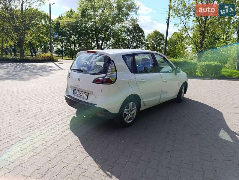 Мінівен Renault Scenic 2014 в Миргороді