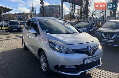 Минивэн Renault Scenic 2014 в 