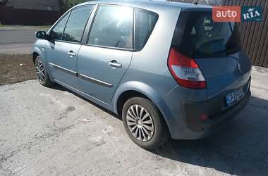 Минивэн Renault Scenic 2005 в 