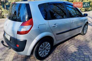 Минивэн Renault Scenic 2006 в 