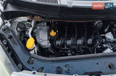 Минивэн Renault Scenic 2006 в 