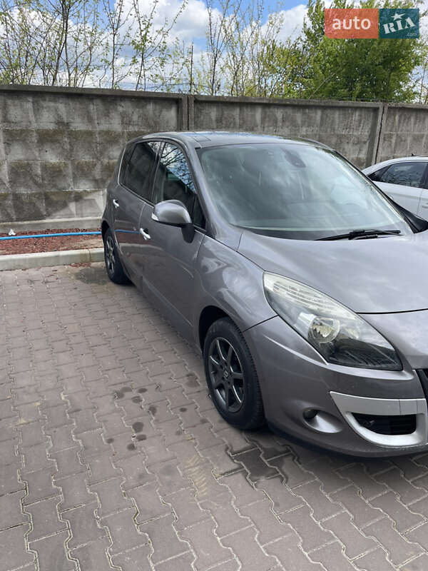 Renault Scenic 2010