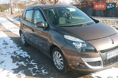 Мінівен Renault Scenic 2010 в Мерефа