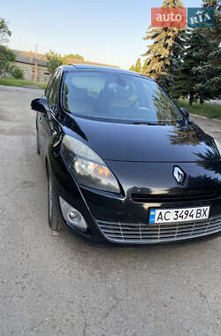 Мінівен Renault Scenic 2010 в Луцьку