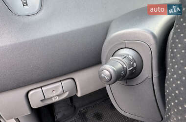 Минивэн Renault Scenic 2006 в 