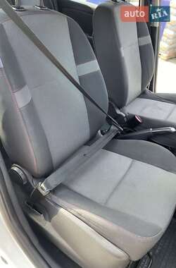 Минивэн Renault Scenic 2015 в 