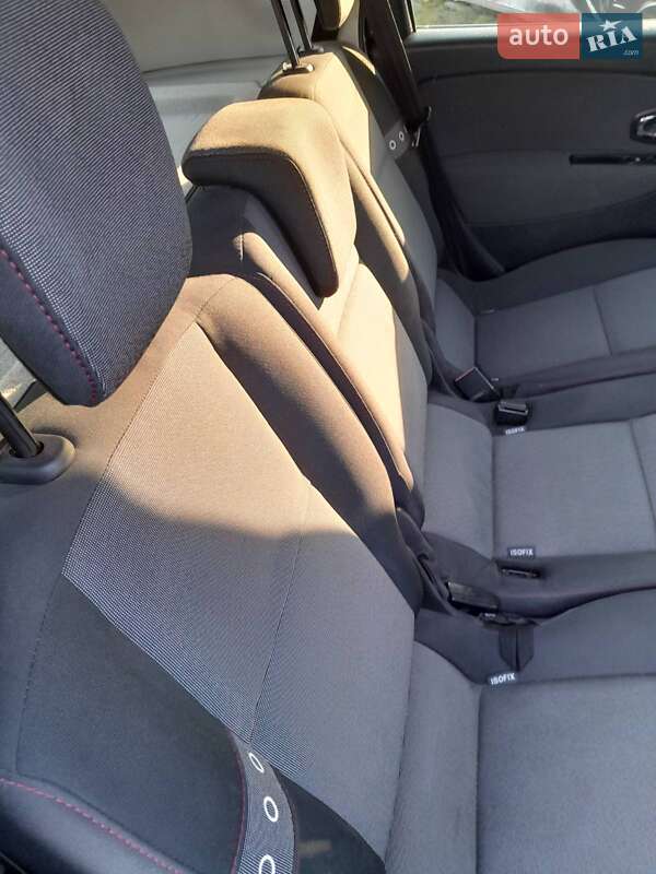 Минивэн Renault Scenic 2012 в Кропивницком