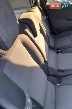 Минивэн Renault Scenic 2012 в 