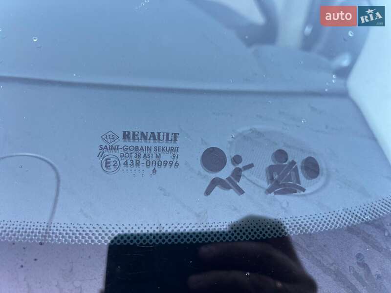 Минивэн Renault Scenic 2006 в Луцке