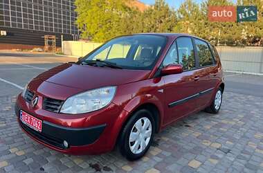Мінівен Renault Scenic 2006 в Луцьку