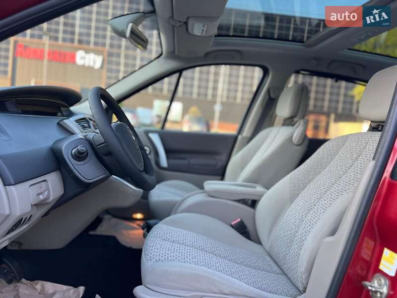 Минивэн Renault Scenic 2006 в Луцке
