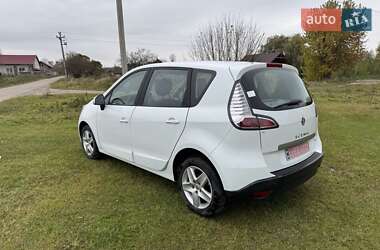 Минивэн Renault Scenic 2016 в 
