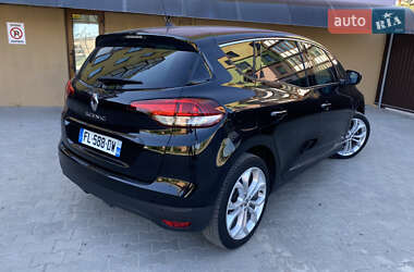 Минивэн Renault Scenic 2019 в 