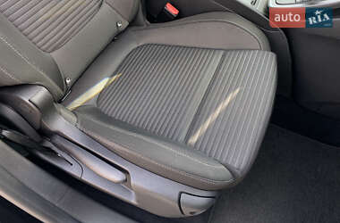 Минивэн Renault Scenic 2019 в 