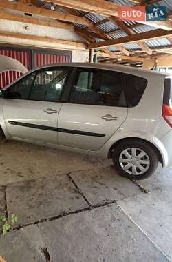 Мінівен Renault Scenic 2005 в Виноградові