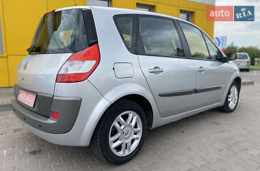Минивэн Renault Scenic 2005 в 